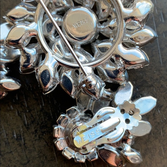 Vintage Weiss Brooch and Earrings - Picture 4 of 4